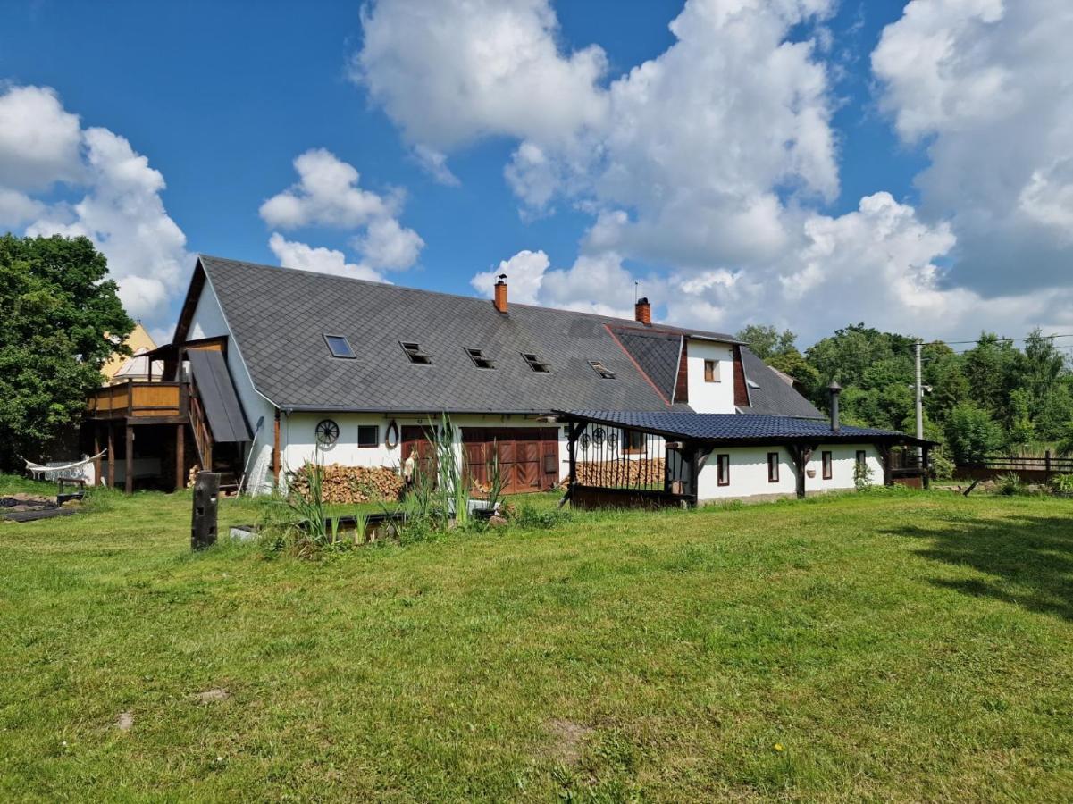Premyslovsky Dvur Apartment Slezske Pavlovice Exterior foto
